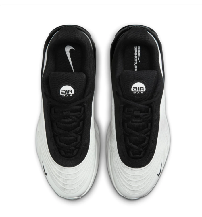 Nike Air Max Black and White Sneakers with Wave-Pattern Upper